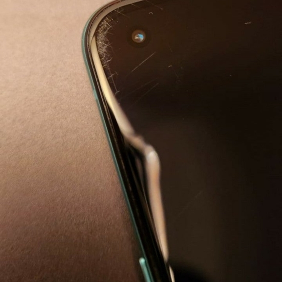 OnePlus 8T in Aquamarine Green 12 GB RAM and 256 GB Storage - Picture 4 of 9